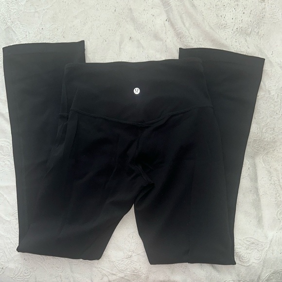 Lululemon Black Mini Flares - Picture 1 of 2